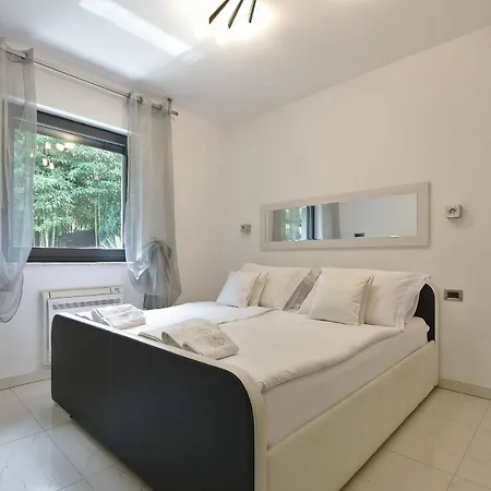 Marjanovic * Abbázia