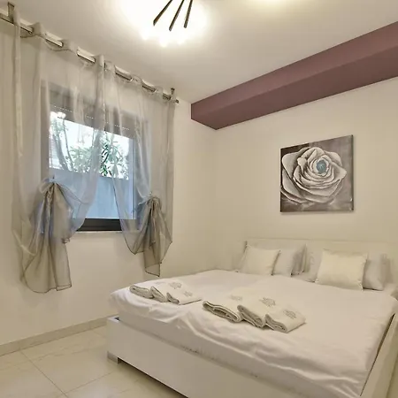 Apartment Marjanovic *